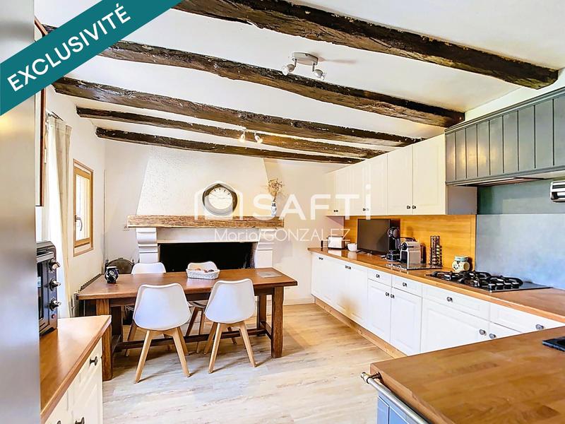 Maison - 180 m² - 8 pièces