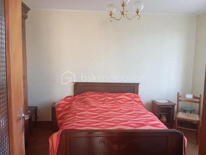 Maison traditionnelle - 97 m² - 6 pièces