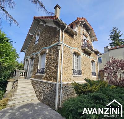 Maison - 100 m² - 4 pièces