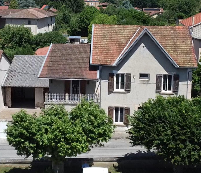 Maison - 160 m² - 6 pièces