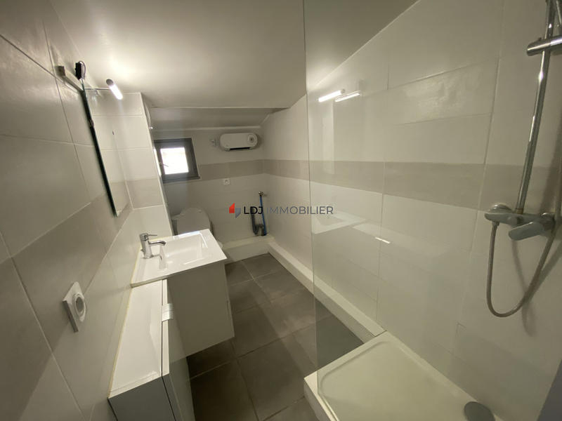 Immeuble - 231 m² - 2 pièces