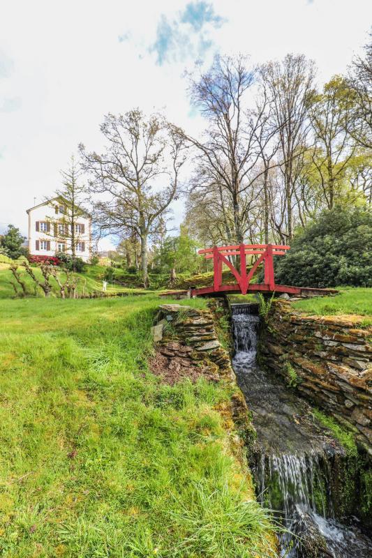 Maison - 200 m² - 7 pièces