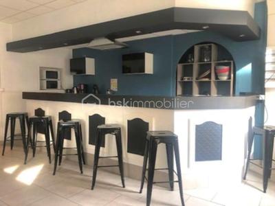 Maison de bourg - 208 m² - 10 pièces