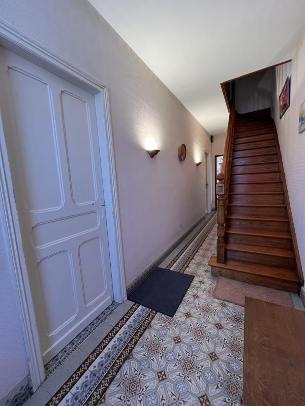 Maison - 107 m² - 6 pièces