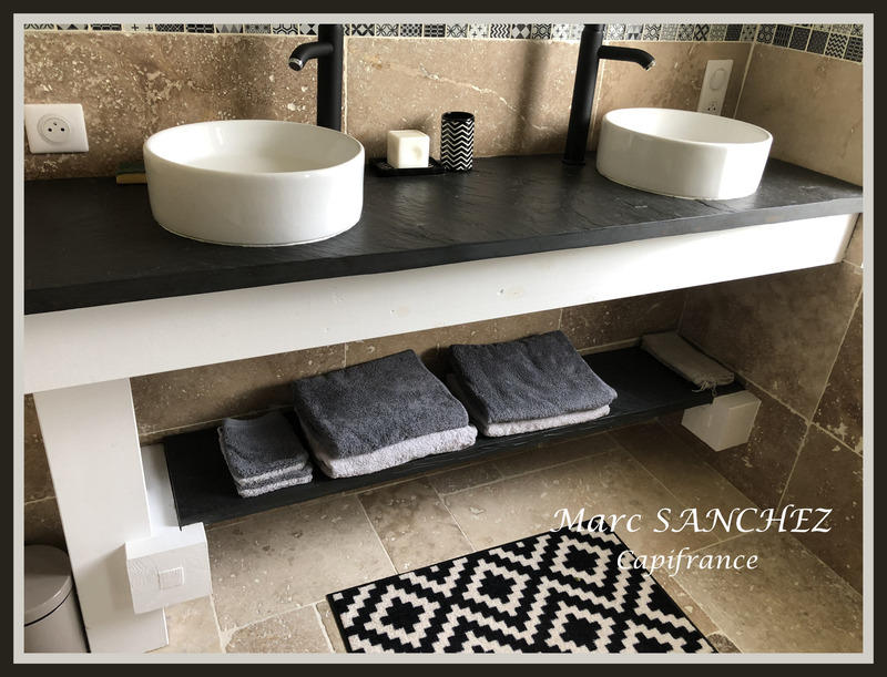 Maison - 302 m² - 9 pièces