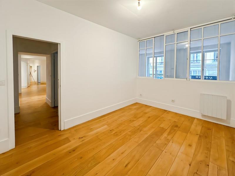 Appartement - 128 m² - 5 pièces