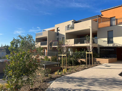 Parking / Garage - 12 m²