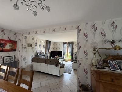 Maison - 141 m² - 4 pièces