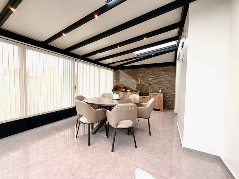 Maison - 145 m² - 6 pièces