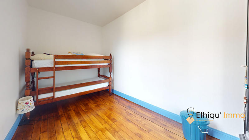 Maison - 314 m² - 10 pièces