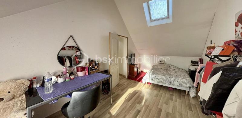 Corps de ferme - 160 m² - 7 pièces