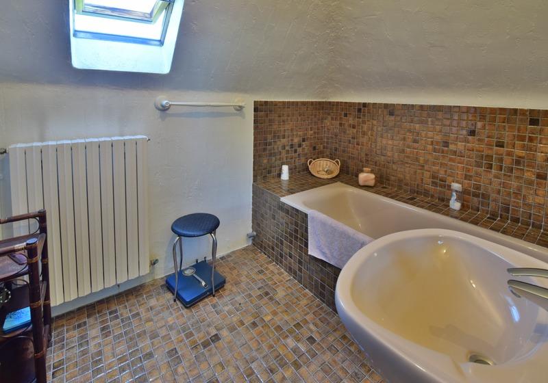 Maison - 313 m² - 8 pièces