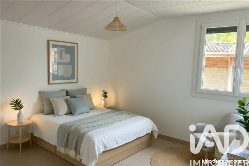 Maison - 104 m² - 4 pièces