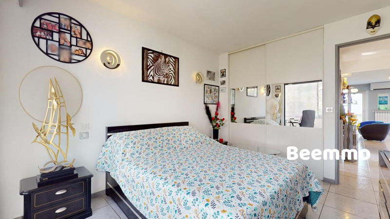 Appartement - 75 m² - 3 pièces