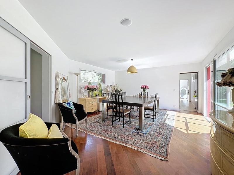 Villa - 227 m² - 7 pièces