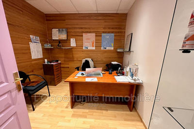 Fonds de commerce - Magasins - 60 m²