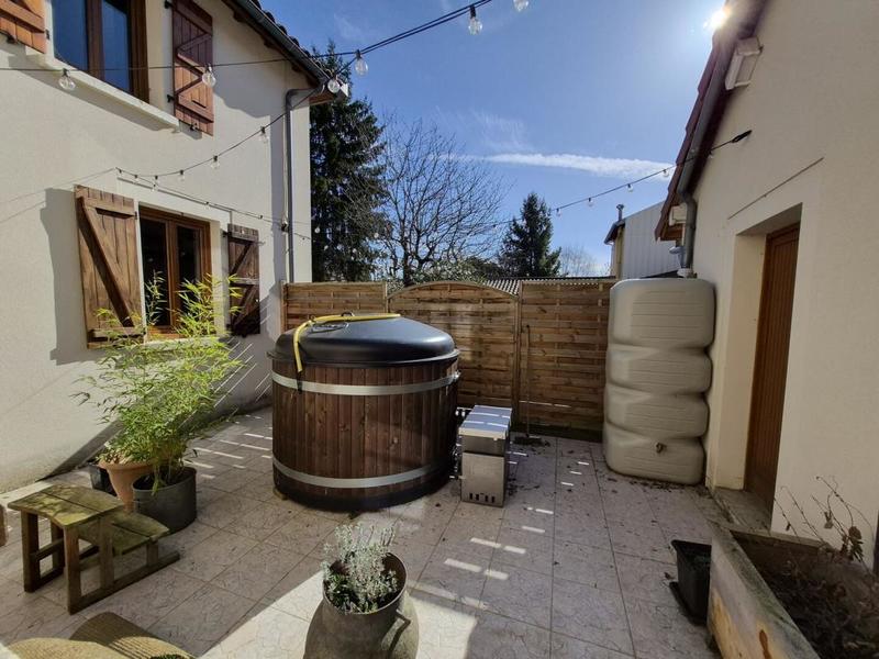 Maison - 146 m² - 7 pièces