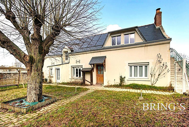 Maison - 187 m² - 7 pièces