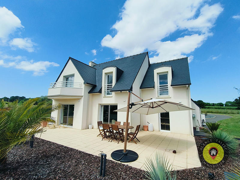 Maison - 168 m² - 6 pièces