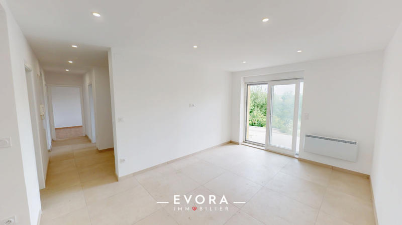 Appartement - 82 m² - 4 pièces