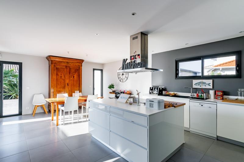 Maison - 147 m² - 6 pièces