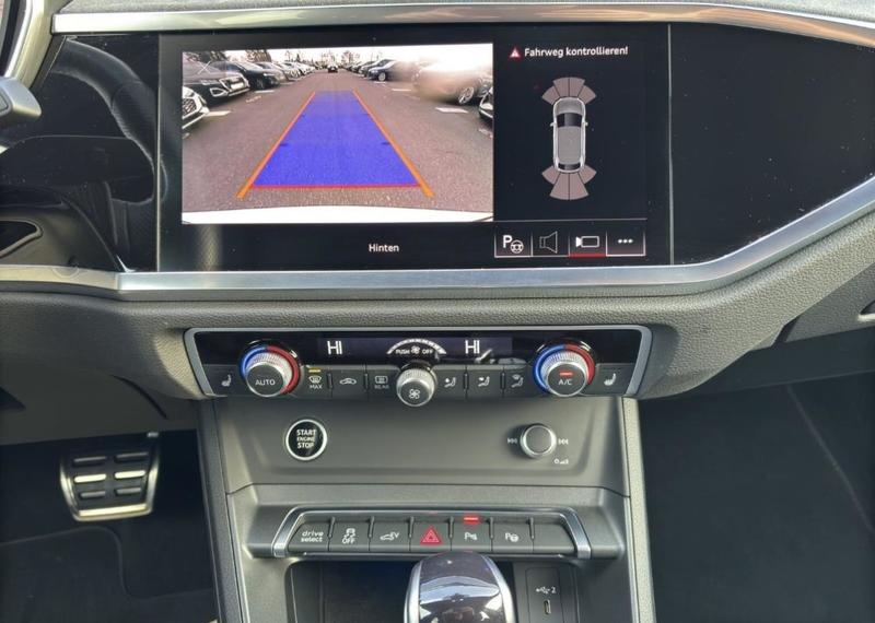 Audi Q3 Sportback 45 TFSIe 245 s-Line Hybride Rechargeable / Matrix Led Regulateur de Distance Sieges et Coffre Elec Apple Carplay Android Auto