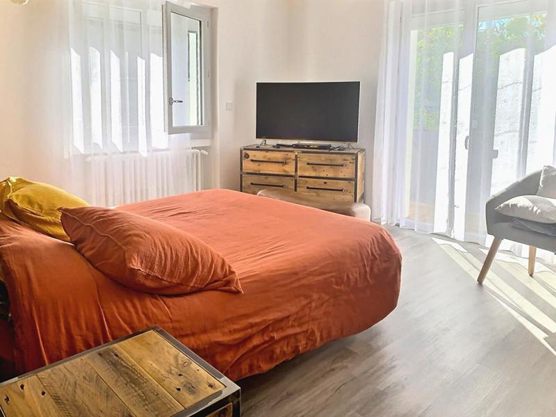 Appartement - 193 m² - 10 pièces