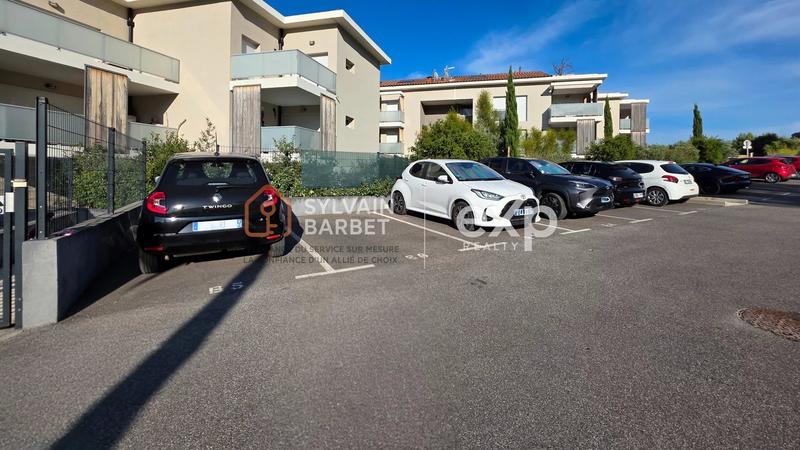 Appartement - 100 m² - 4 pièces