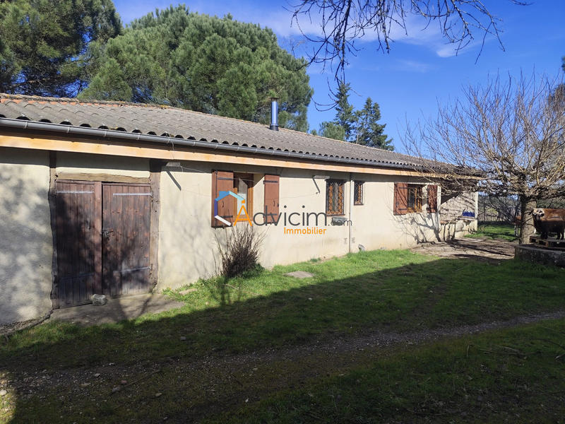 Maison - 97 m² - 5 pièces