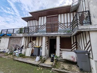 Maison - 145 m² - 5 pièces