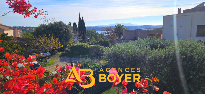 Maison - 205 m² - 6 pièces