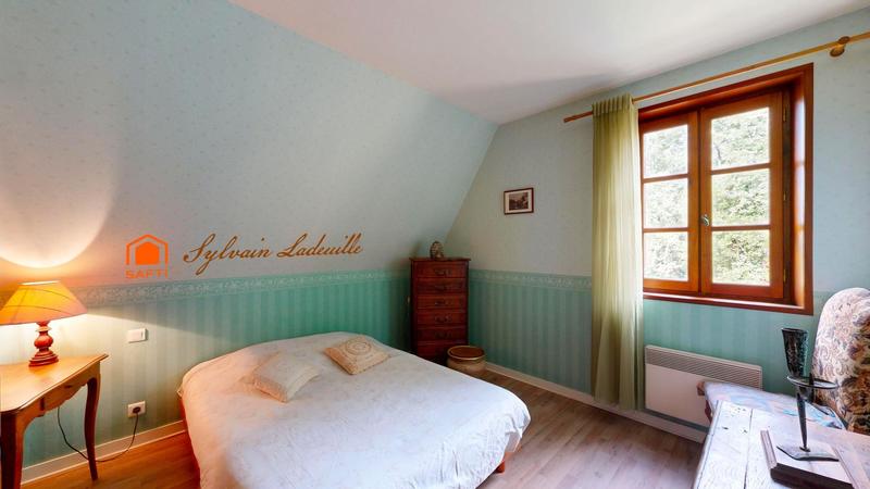 Maison - 142 m² - 5 pièces