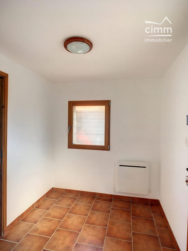 Bureau - 20 m² - 2 pièces