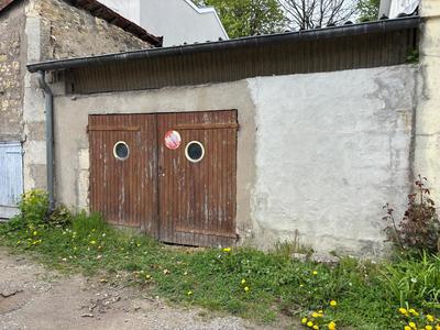 Maison - 182 m² - 8 pièces