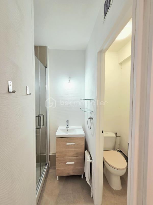 Studio - 14 m² - 1 pièce