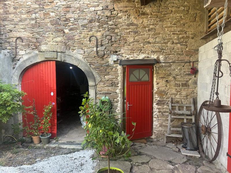 Maison - 194 m² - 3 pièces