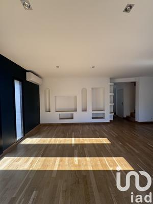 Maison - 156 m² - 6 pièces