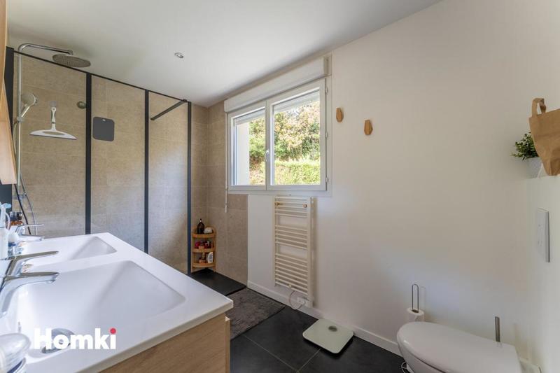 Maison - 125 m² - 5 pièces