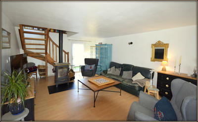 Maison - 220 m² - 7 pièces