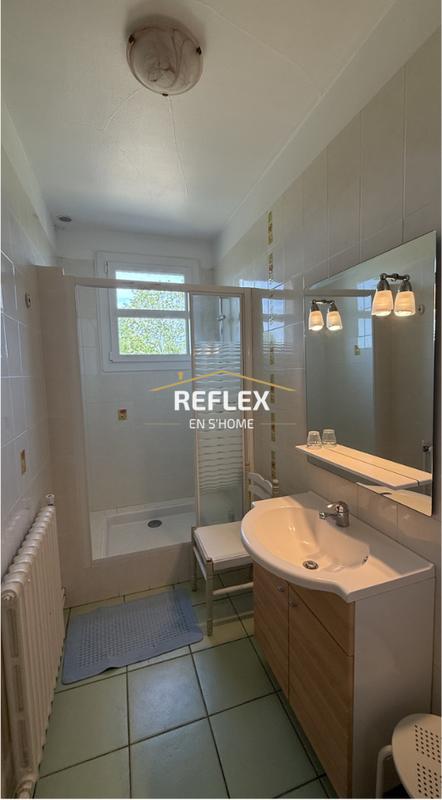 Propriété - 310 m² - 30 pièces