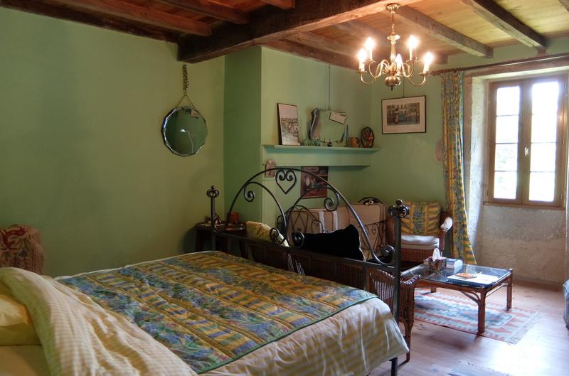 Maison - 210 m² - 6 pièces