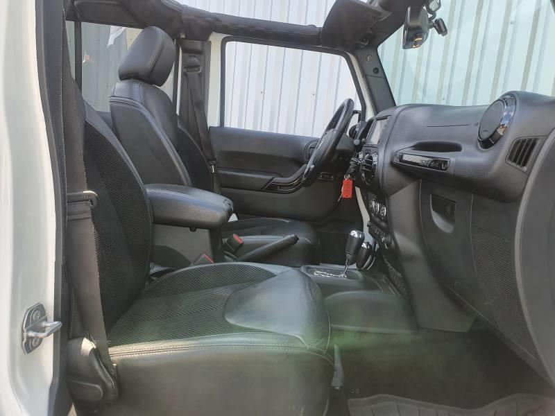 Jeep Wrangler (20) 2.8 Crd 200 - 4x4 Command Trac Unlimited Bva Night Eagle