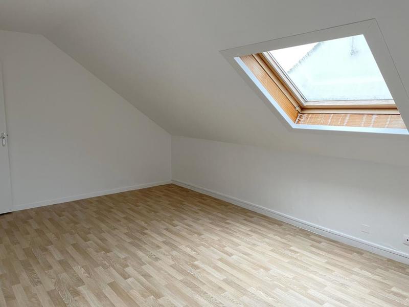 Pavillon - 96 m² - 5 pièces