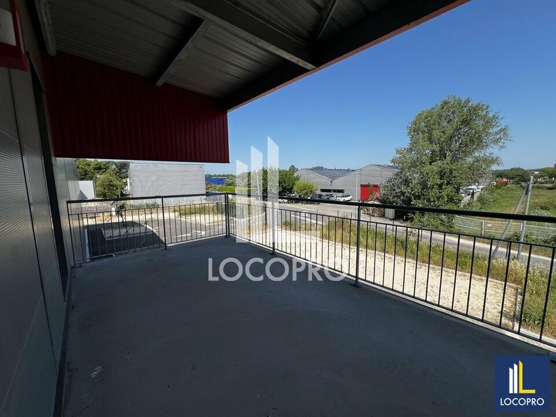 Local d'activité / Entrepôt - 1 293 m²