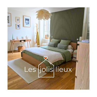 Maison - 221 m² - 10 pièces