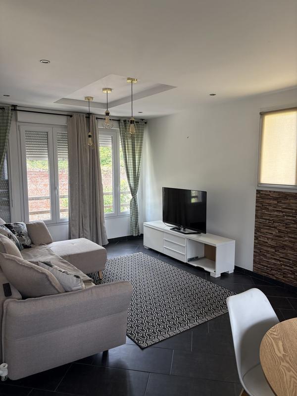 Maison - 80 m² - 3 pièces