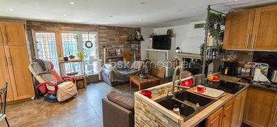 Villa - 180 m² - 6 pièces