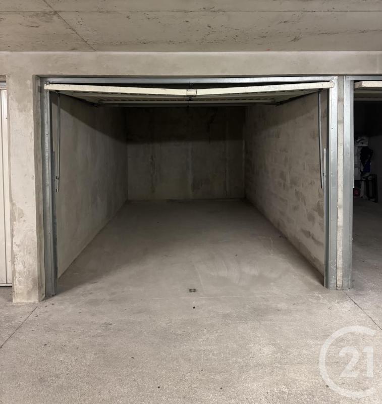 Garage - 13 m²