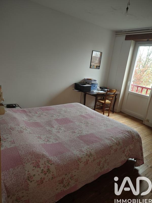 Maison - 190 m² - 8 pièces