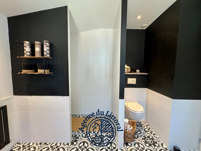 Maison - 166 m² - 6 pièces